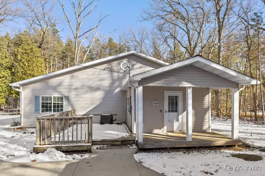 22265 W Hillis Drive, Pierson, MI 49339 - #2