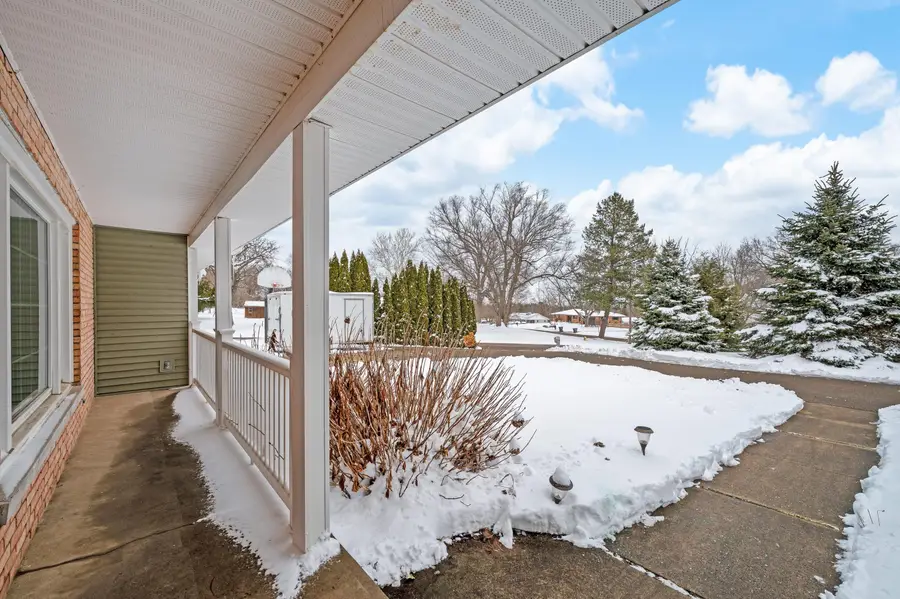 904 Iroquois Trail, Niles, MI 49120 - #3