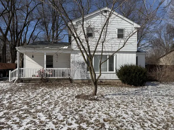 2420 Emmons Avenue, Rochester Hills, MI 48307