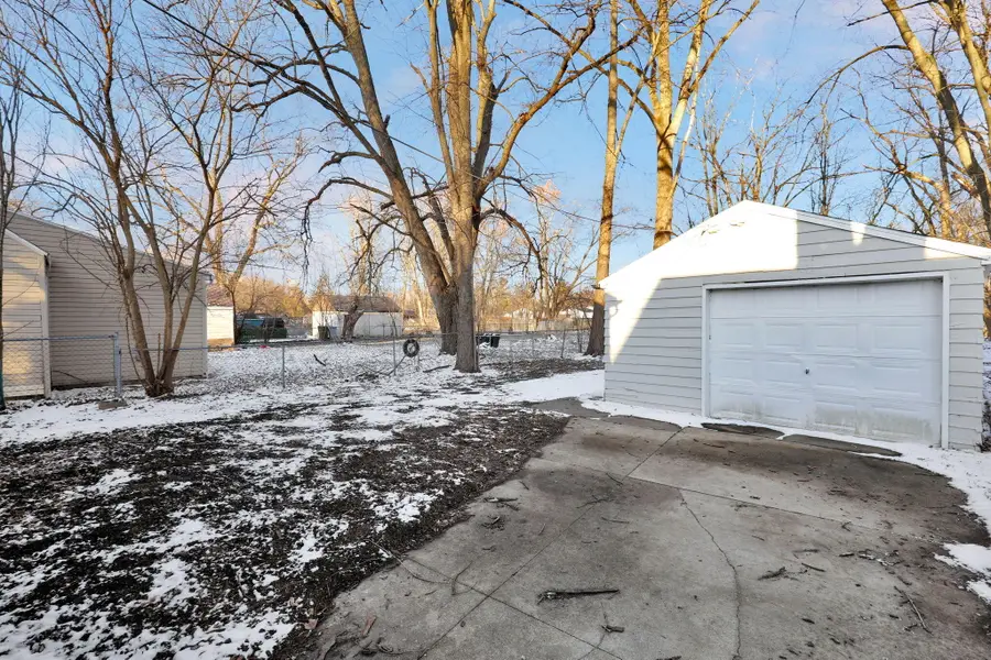 4927 Starr Avenue, Lansing, MI 48910 - #3