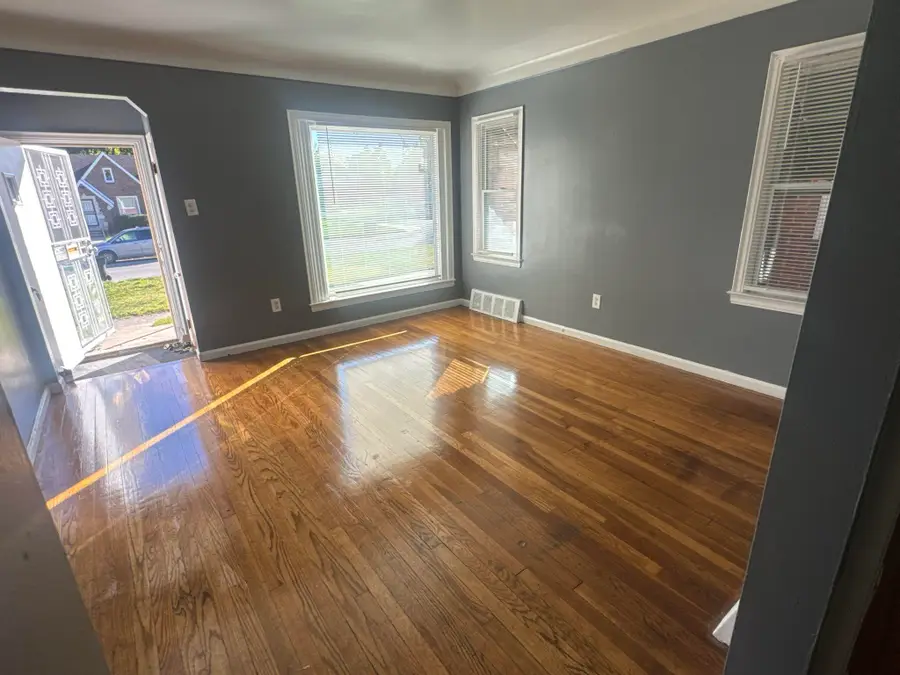 18915 Hamburg Street, Detroit, MI 48205 - #3