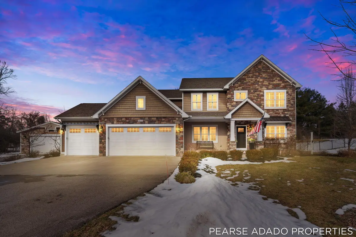 6055 15 Mile Road Ne, Cedar Springs, MI 49319 - #1