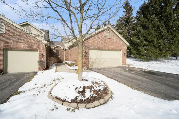 108 Ponds View Drive, Ann Arbor, MI 48103