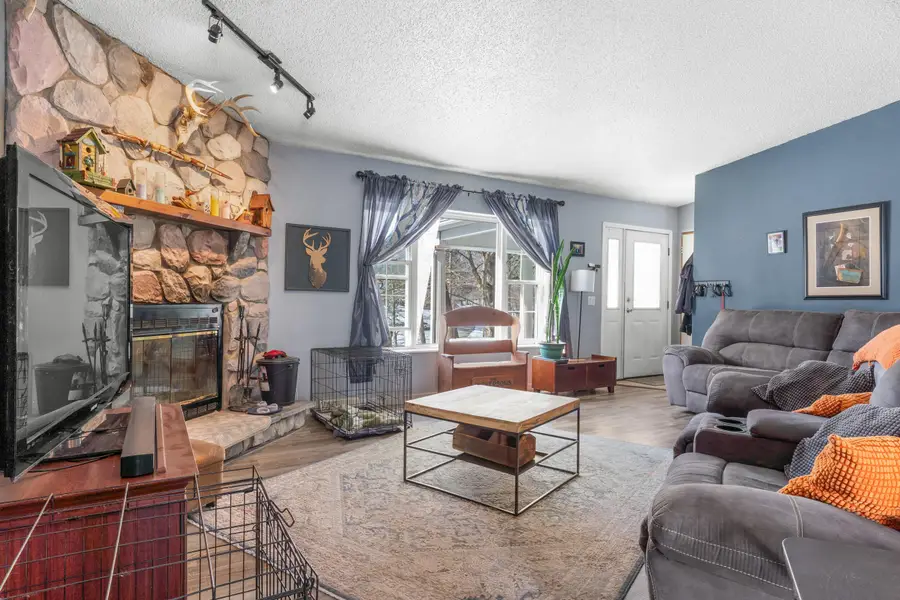 519 Crest Lane, Jonesville, MI 49250 - #3