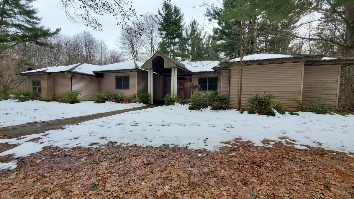 2833 58th Street, Fennville, MI 49408 - #1