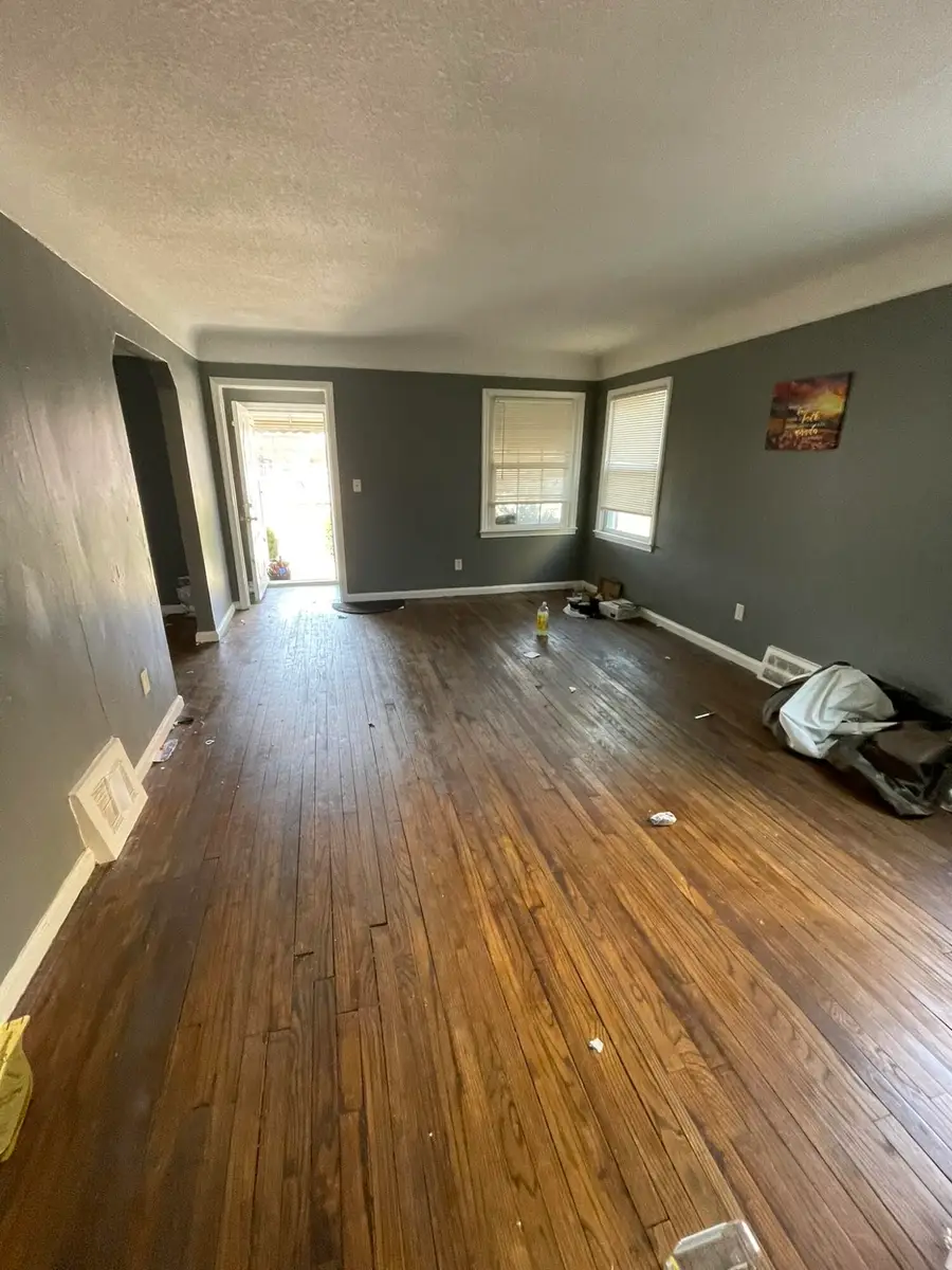 10006 Auburn Street, Detroit, MI 48228 - #3
