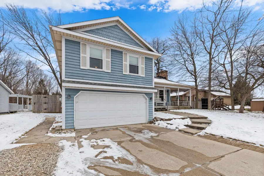 6560 Crownpointe Drive Sw, Byron Center, MI 49315 - #2