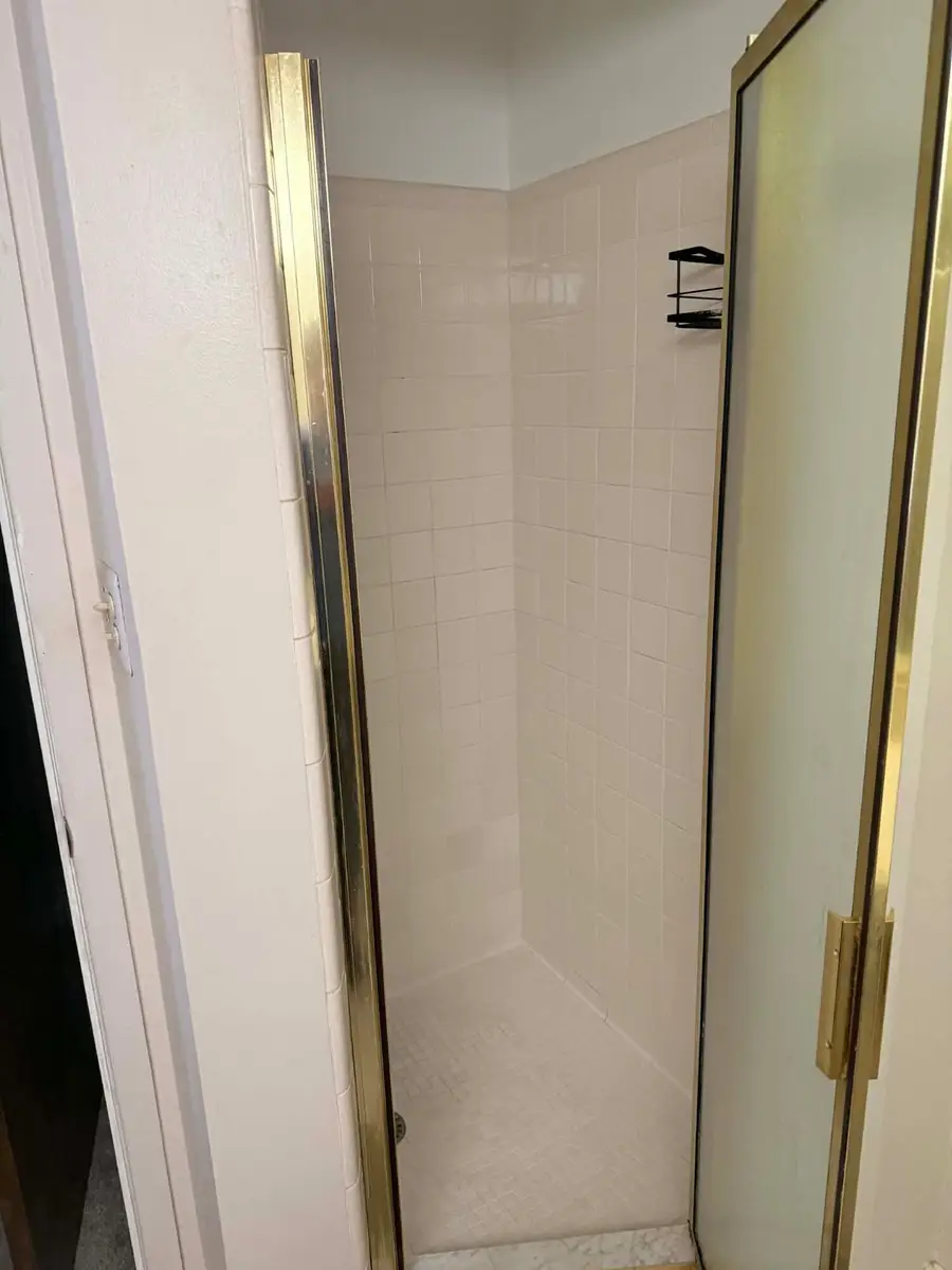 32602 Barclay Square, Warren, MI 48093 - #3