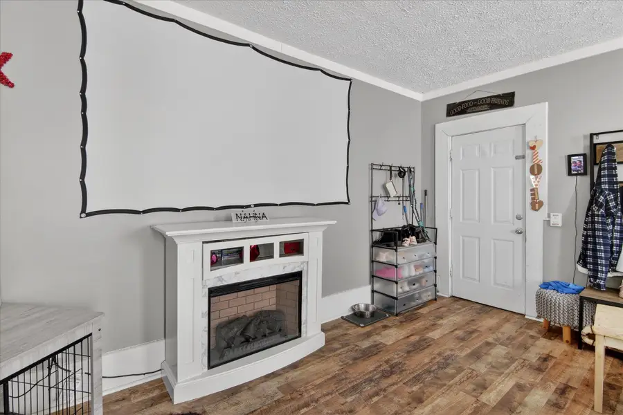 1304 E Ganson Street, Jackson, MI 49202 - #3