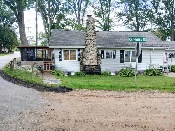 2100 Strait Tow Boulevard, Crystal, MI 48818