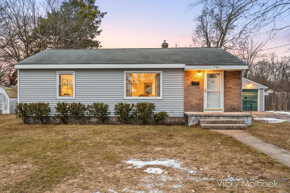 341 Jean Street Sw, Grand Rapids, MI 49548 - #1