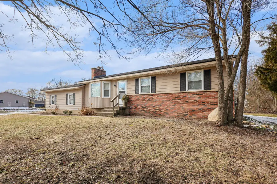 625 Summerset Drive, Jenison, MI 49428 - #2