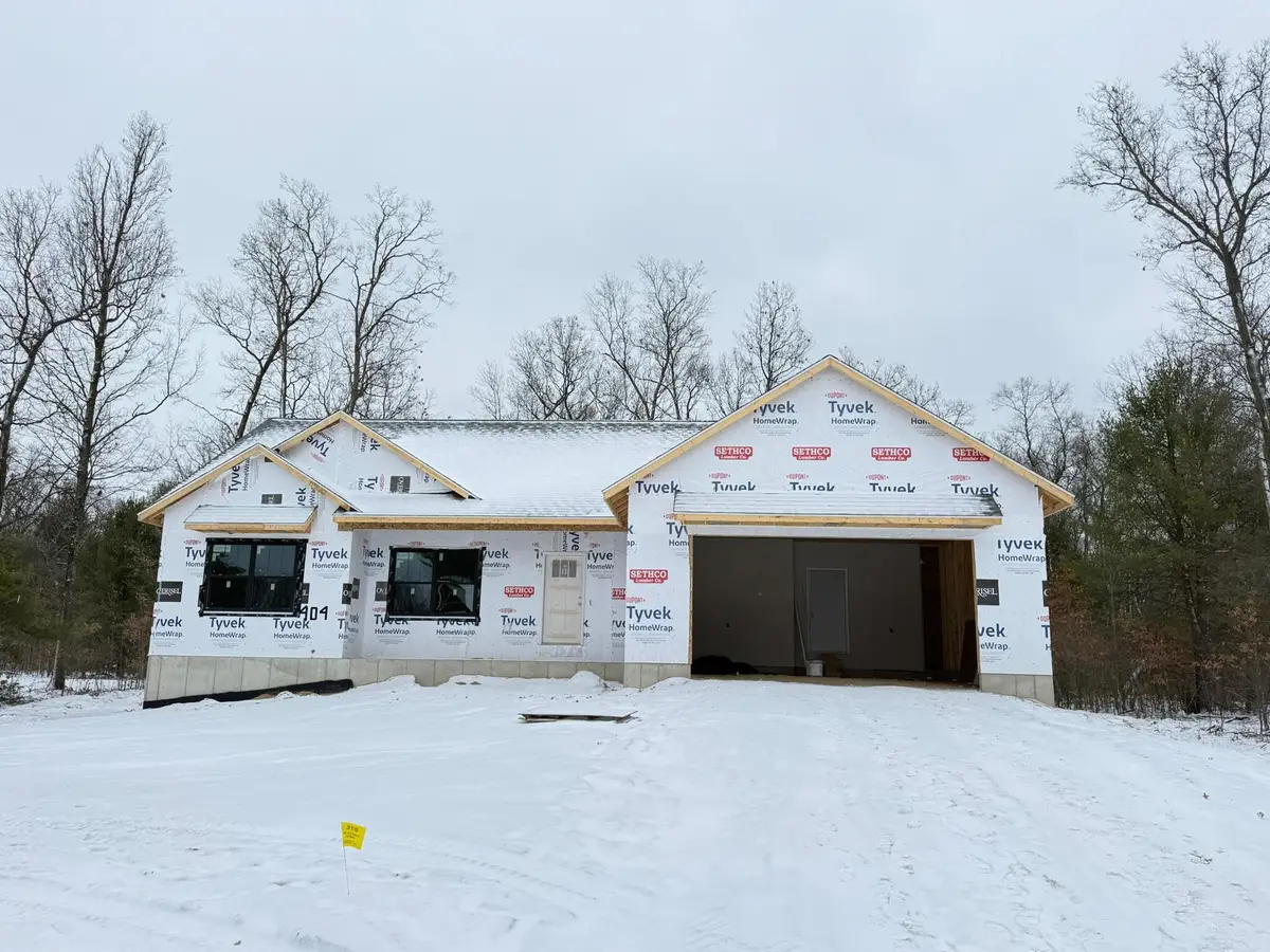 404 Sabine Drive #9, Muskegon, MI 49442 - #1