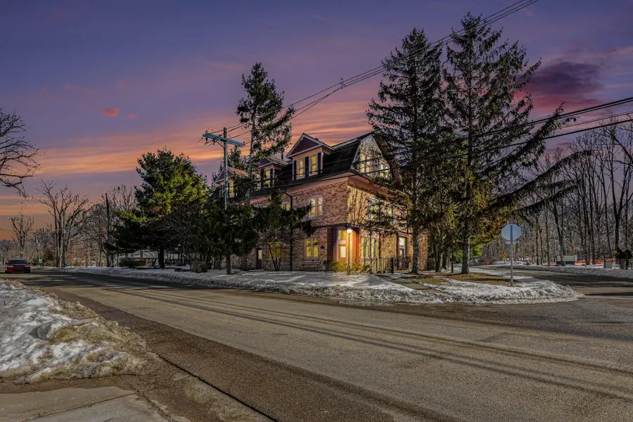 800 North Shore Drive #1, South Haven, MI 49090 - #2