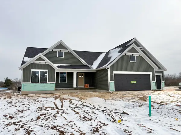 8326 Kettle Hill Court Se, Alto, MI 49302