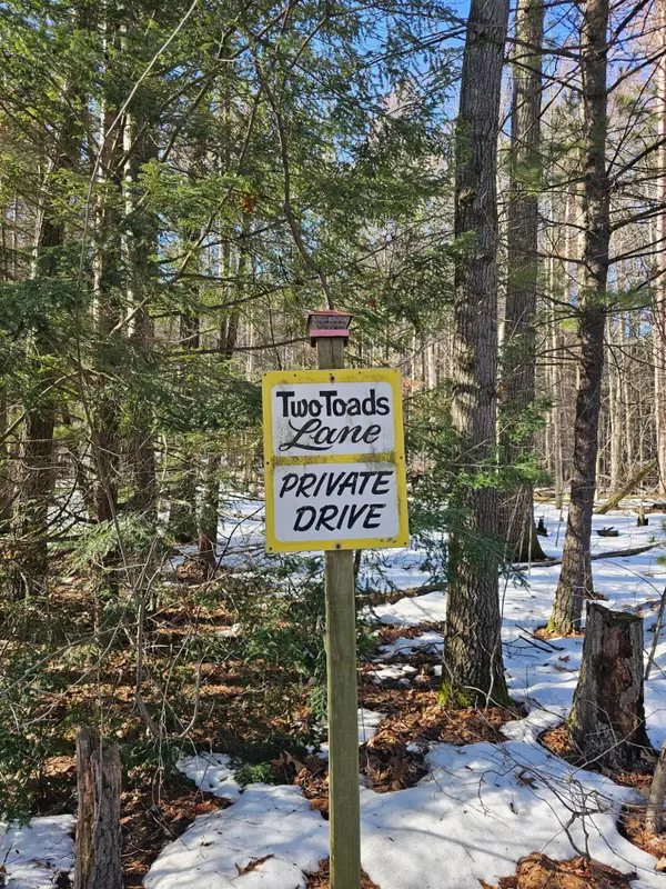 o V/L NE Hickory Street, Fruitport, MI 49415