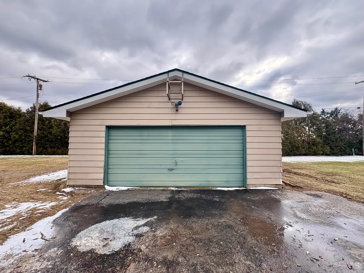 2200 Sheick Road, Monroe, MI 48162 - #1