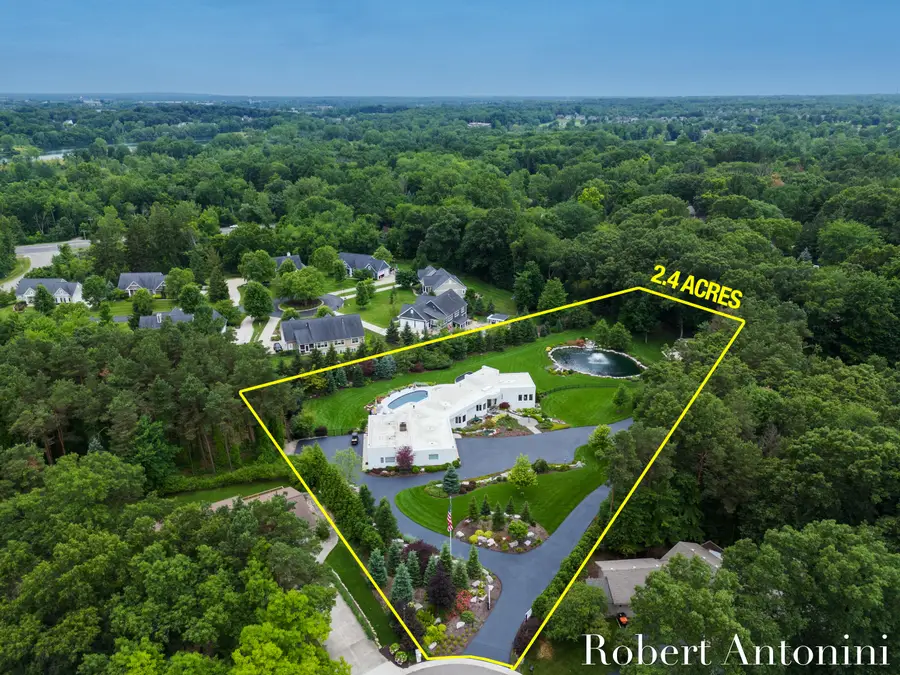 1835 Linson Court Se, Grand Rapids, MI 49546 - #2