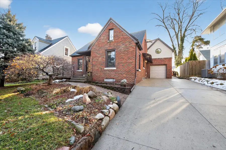 1405 W Liberty Street, Ann Arbor, MI 48103 - #2