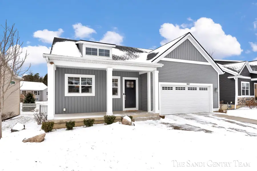 16517 Wickshire Place, Spring Lake, MI 49456 - #2