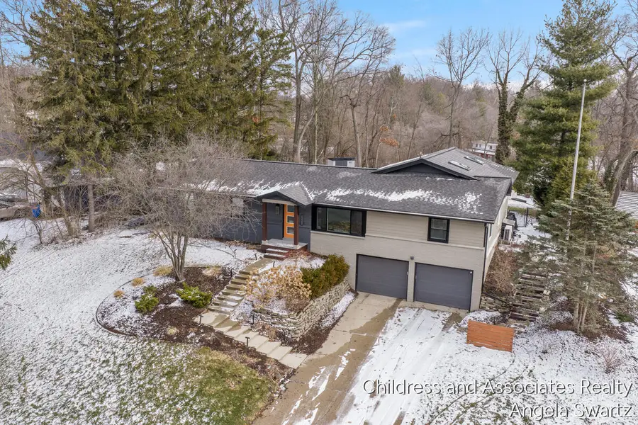 3334 Rickman Avenue Ne, Grand Rapids, MI 49525 - #3