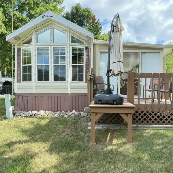 9380 E Circle Drive, Stanwood, MI 49346