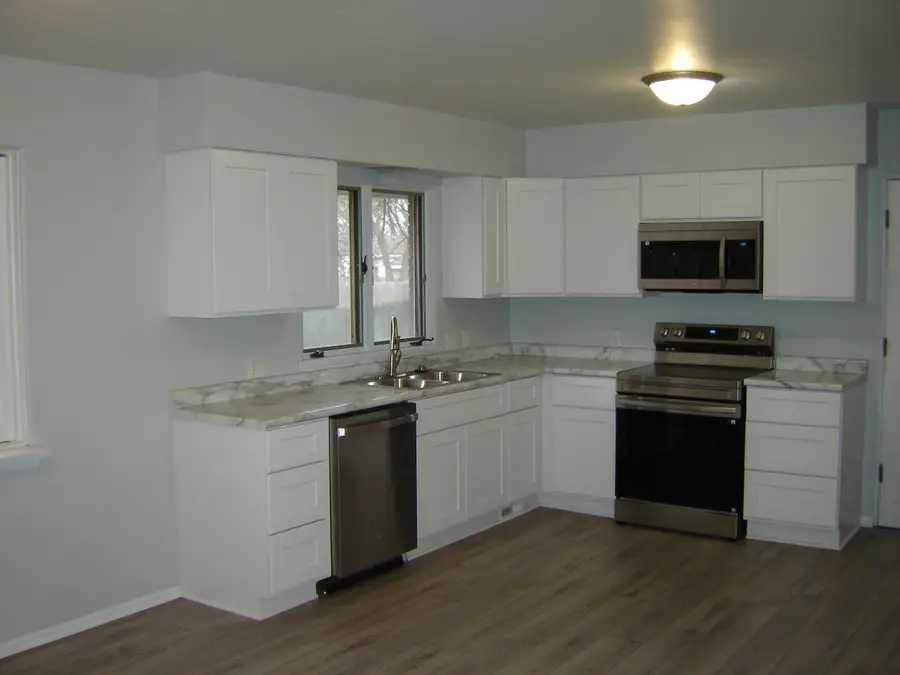 271 68th Street Sw, Grand Rapids, MI 49548 - #2