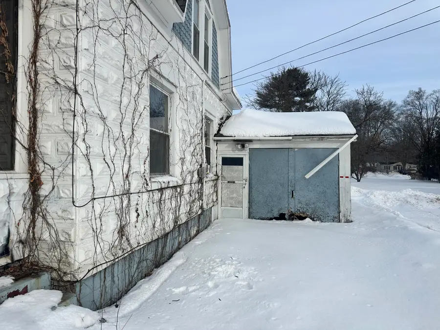 314 Russell Street, Allegan, MI 49010 - #2