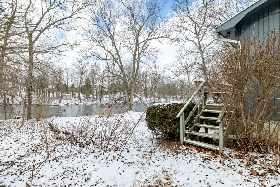 6411 Pleasant River Drive, Dimondale, MI 48821 - #2