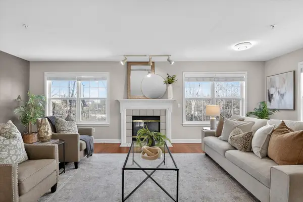 3031 Barclay Way, Ann Arbor, MI 48105