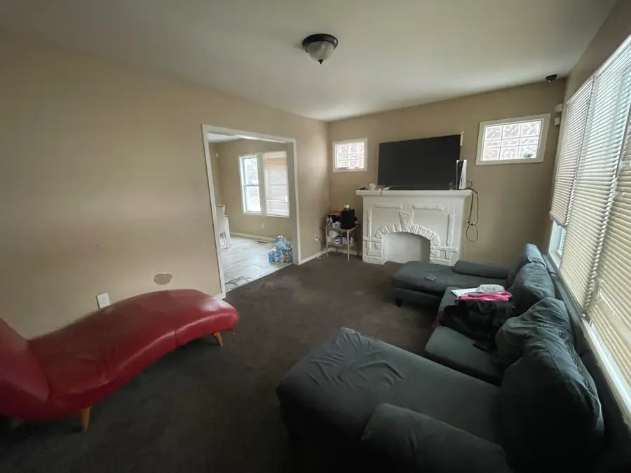 14815 Stansbury Avenue, Detroit, MI 48227 - #2