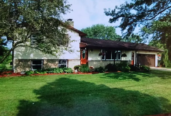 8453 Hanna Lake Avenue Se, Caledonia, MI 49316