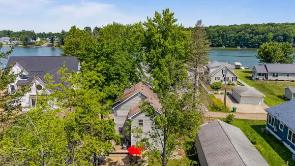 62560 Gilmore Avenue, Dowagiac, MI 49047