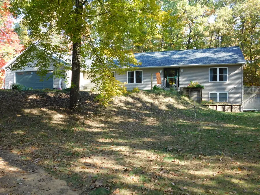 13360 Keller Avenue Ne, Cedar Springs, MI 49319 - #2