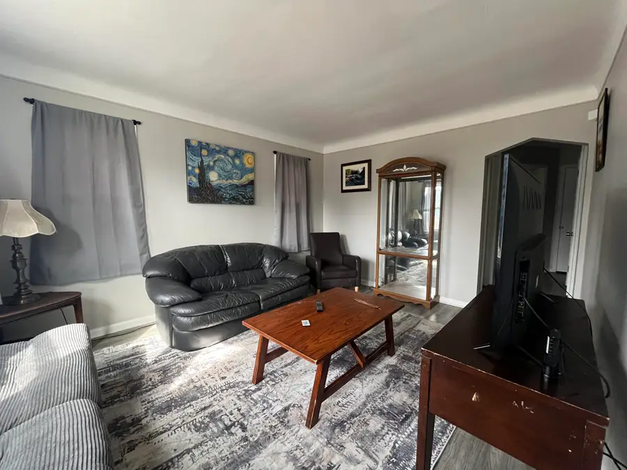 19977 Elkhart Street, Harper Woods, MI 48225 - #2