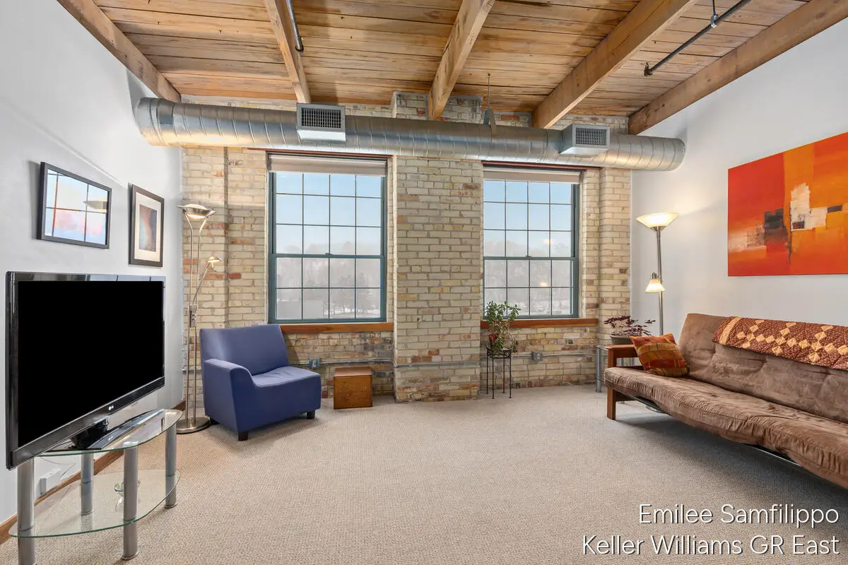 940 Monroe Avenue Nw #502, Grand Rapids, MI 49503 - #1