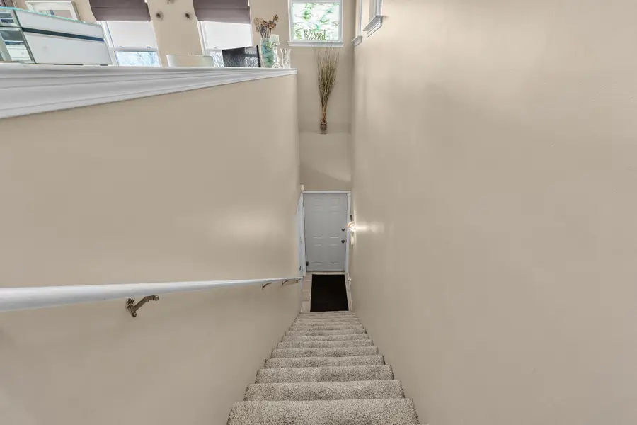 29104 Philadelphia Drive, New Baltimore, MI 48051 - #3