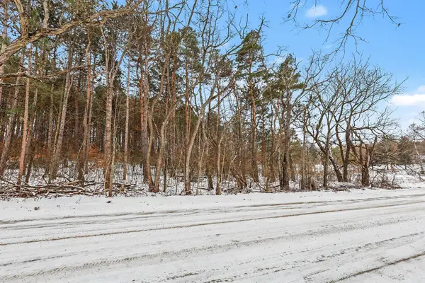 3618 Russell Street Ne, Cedar Springs, MI 49319