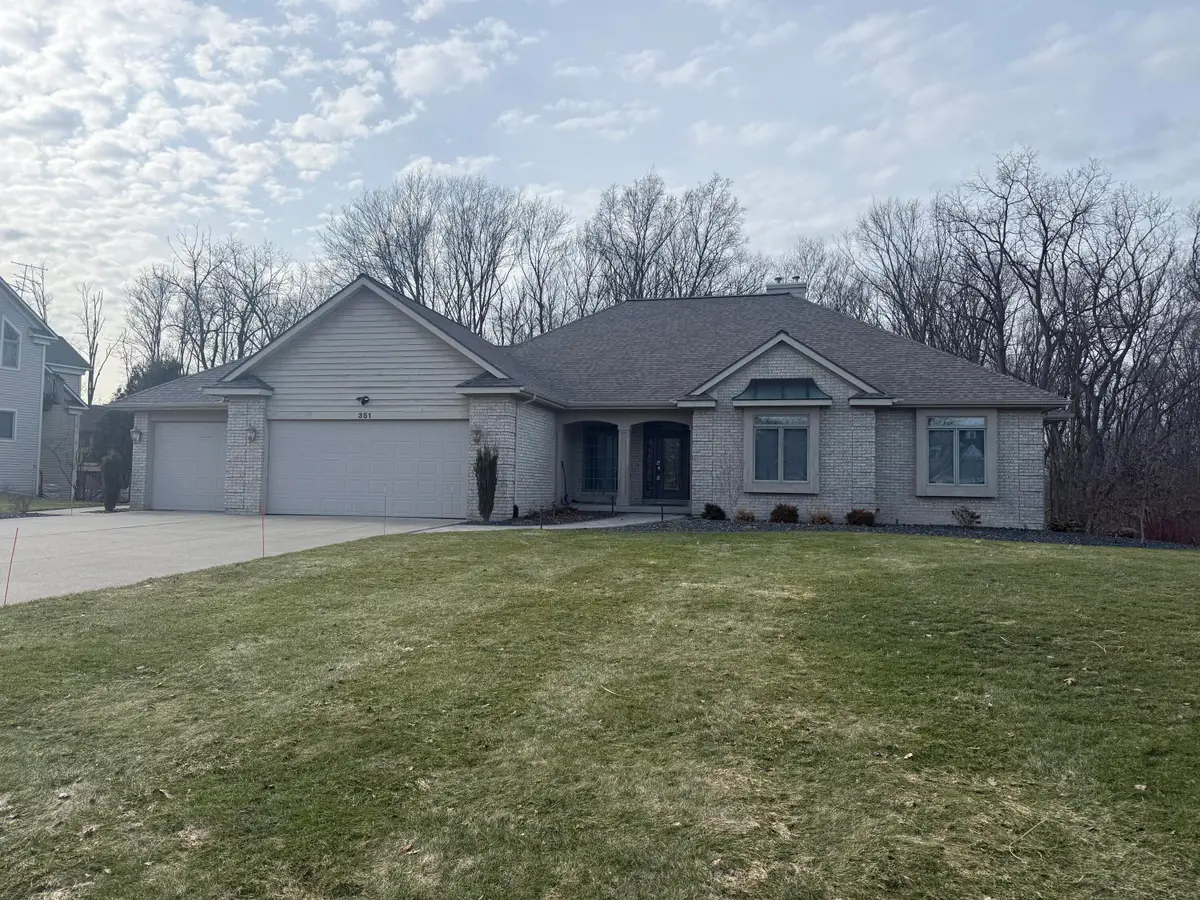 351 Stonehenge Drive Sw, Grandville, MI 49418 - #1