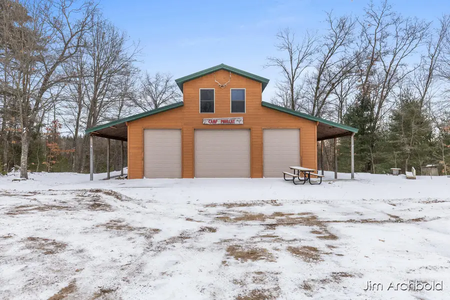 1591 W Fruitvale Road, Montague, MI 49437 - #3