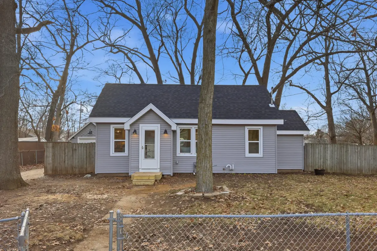 3815 Flamingo Avenue Sw, Wyoming, MI 49509 - #1