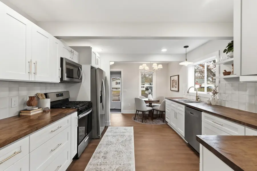 3815 Flamingo Avenue Sw, Wyoming, MI 49509 - #2