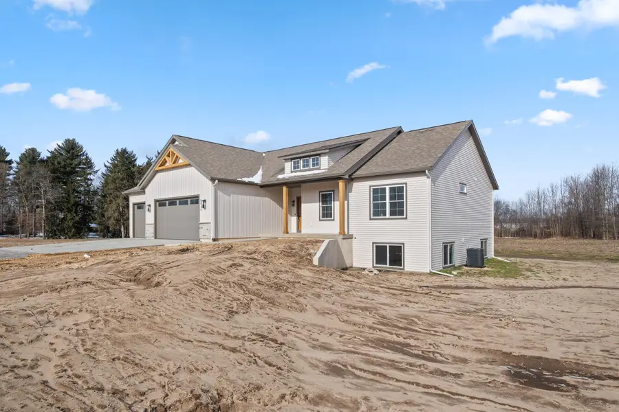 15250 Algoma Avenue, Cedar Springs, MI 49319 - #2