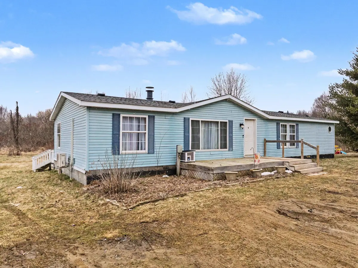 38039 20th Avenue, Gobles, MI 49055 - #1