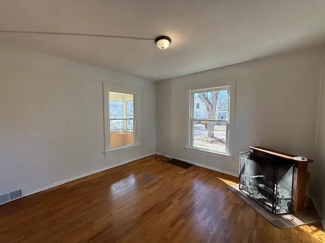 141 Bates Street, Jackson, MI 49202 - #3