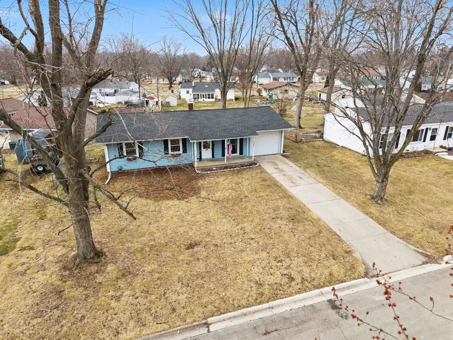 211 Pine Street, Tecumseh, MI 49286 - #3