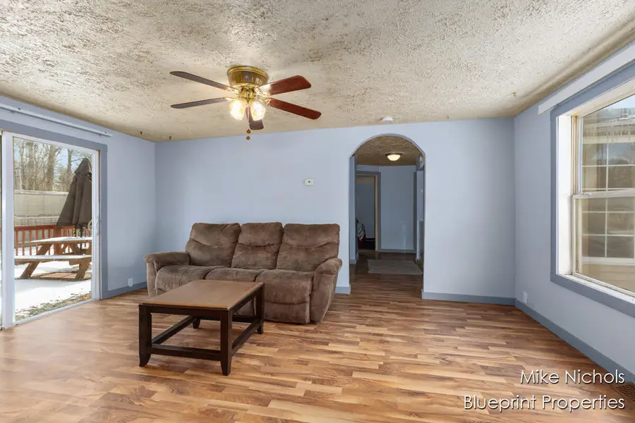 840 Gregg Street, Nashville, MI 49073 - #2