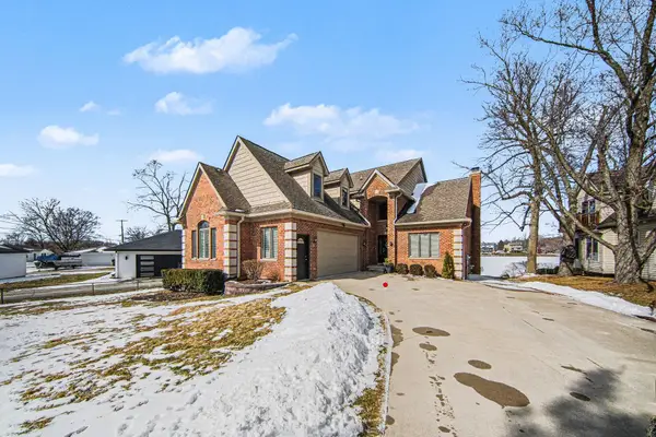 3313 Oak Knoll Drive, Brighton, MI 48114