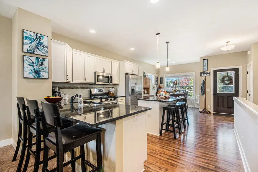 702 Braeside Drive Se, Byron Center, MI 49315 - #2