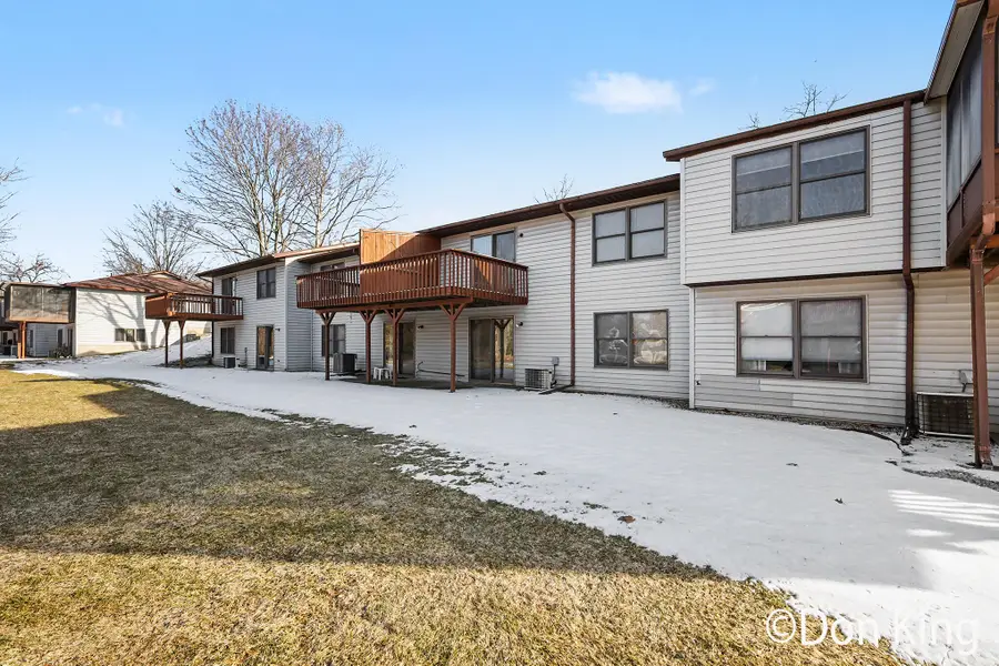 2151 Ter Van Drive Ne, Grand Rapids, MI 49505 - #2